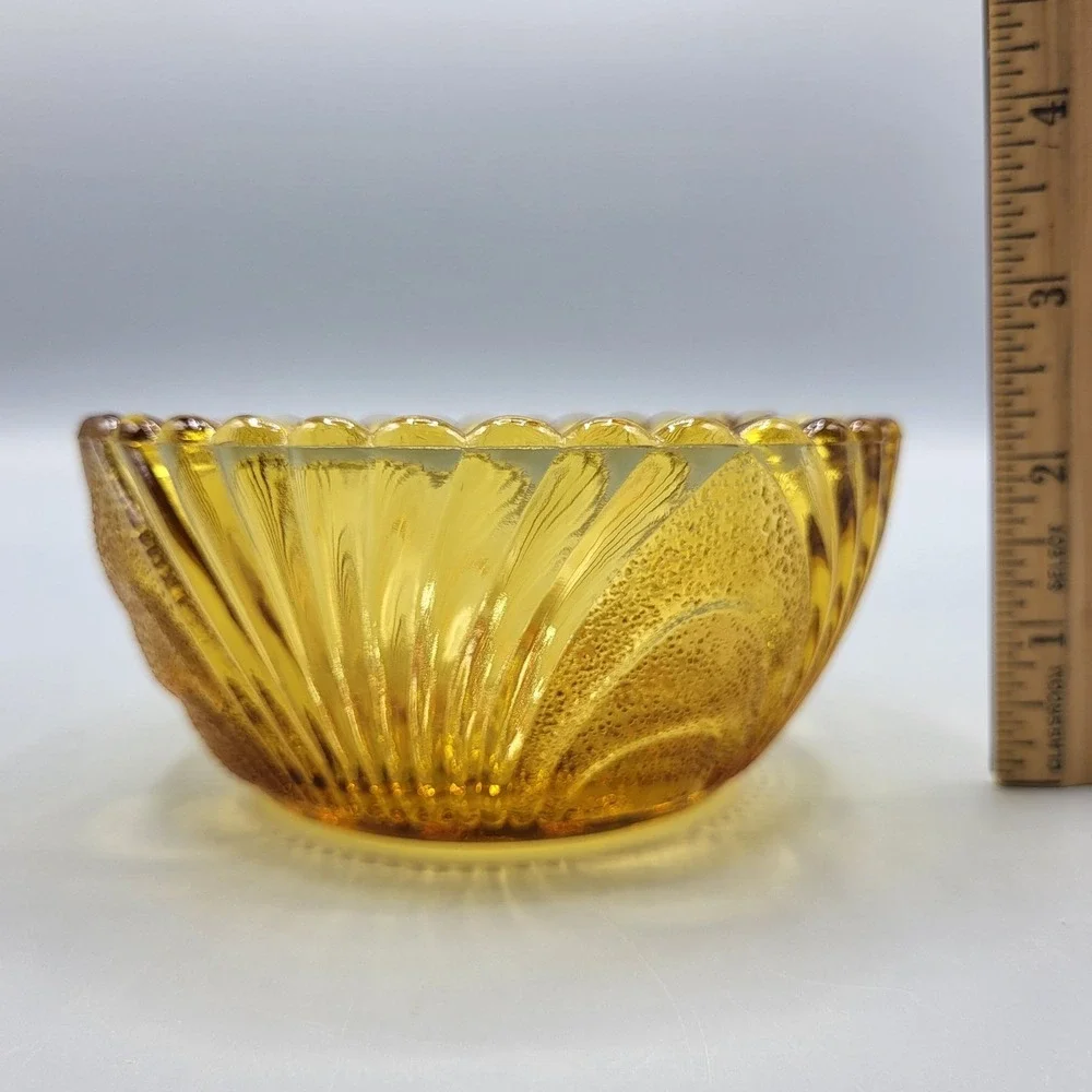 Vtg Amber Glass Dessert Bowls Set Of 2 Scalloped Edge Pressed Glass